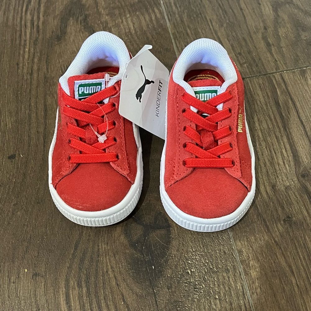 Puma Suede Red Classic Kinderfit Unisex Kids Sneakers NWOT